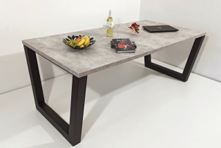 Jídelní stůl V8 s deskou z lamina