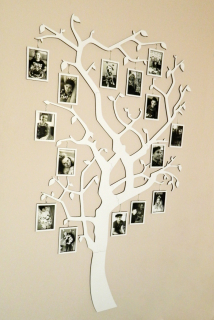 Dřevěný strom s fotorámečky na zavěšení - BAREVNĚ LAKOVANÝ